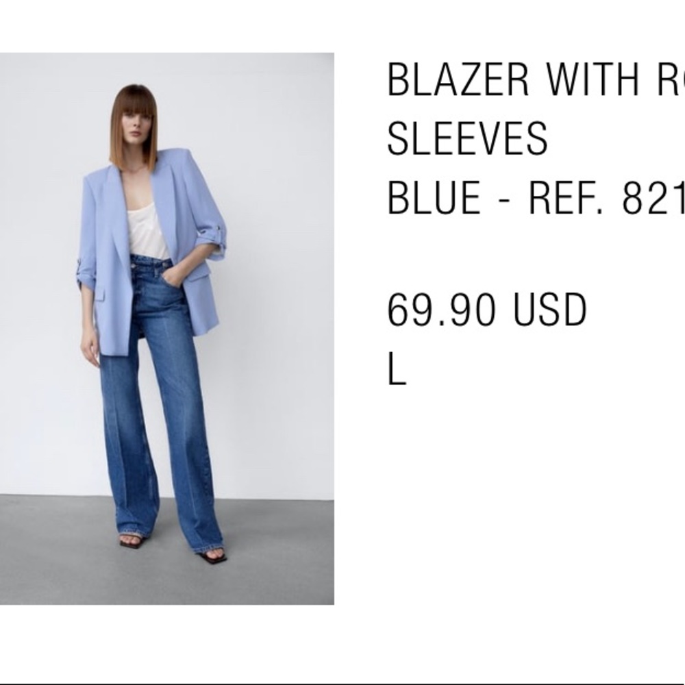 Blare with rolled sleeves